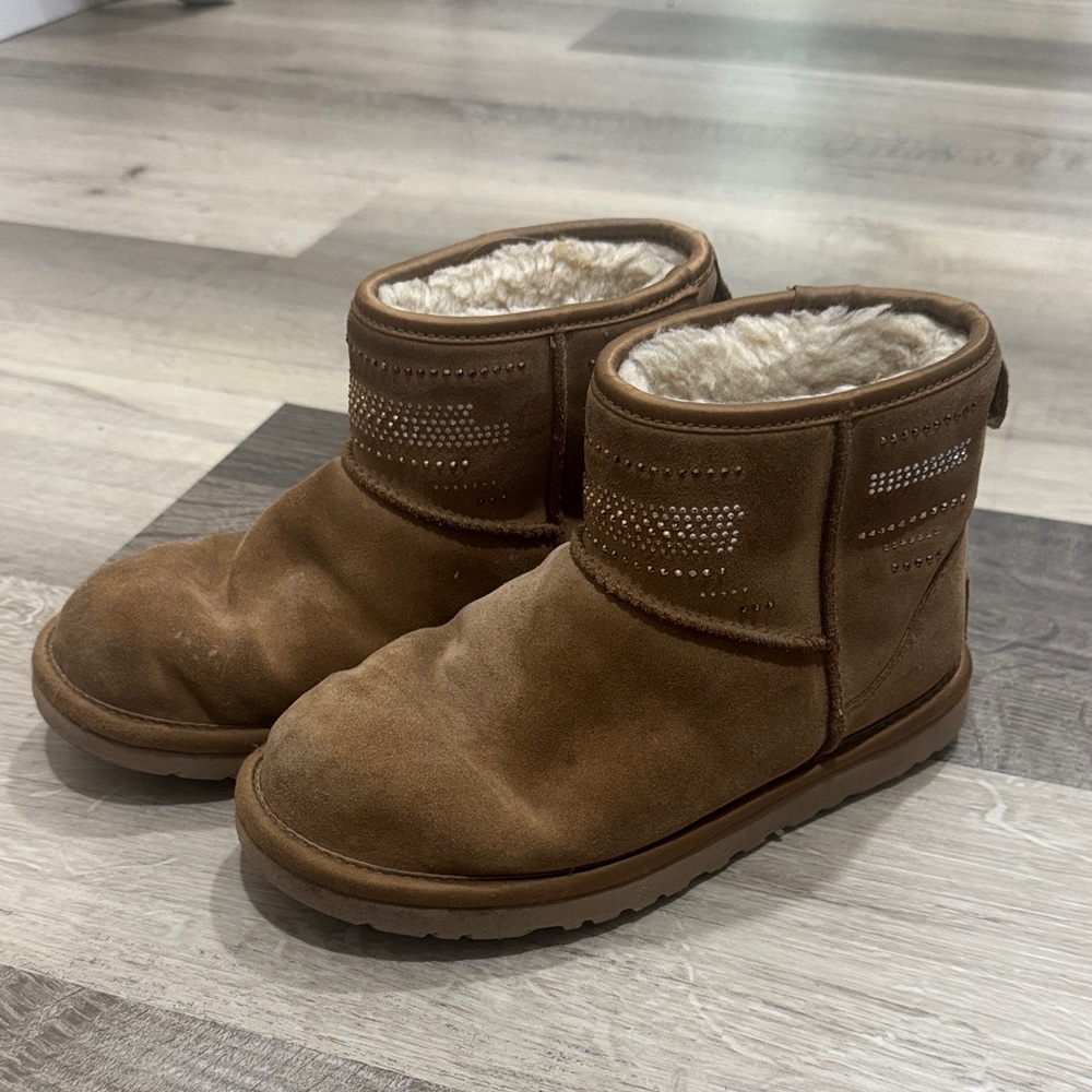 UGG Brown rhinestone Boots with Studded Design USED
